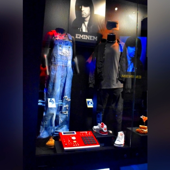 Air Jordan 3's! Slim Shady Super Bowl 🏈 joints!! - Picture 8 of 8